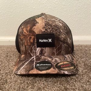 Hurley/Realtree L/XL flex fit hat